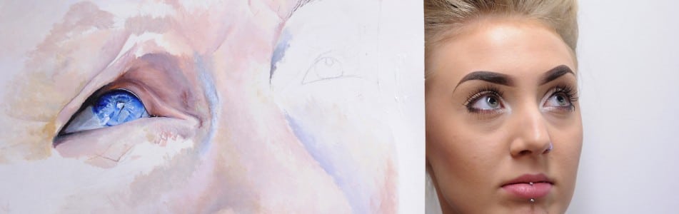 side by side comparison of still life and the drawing